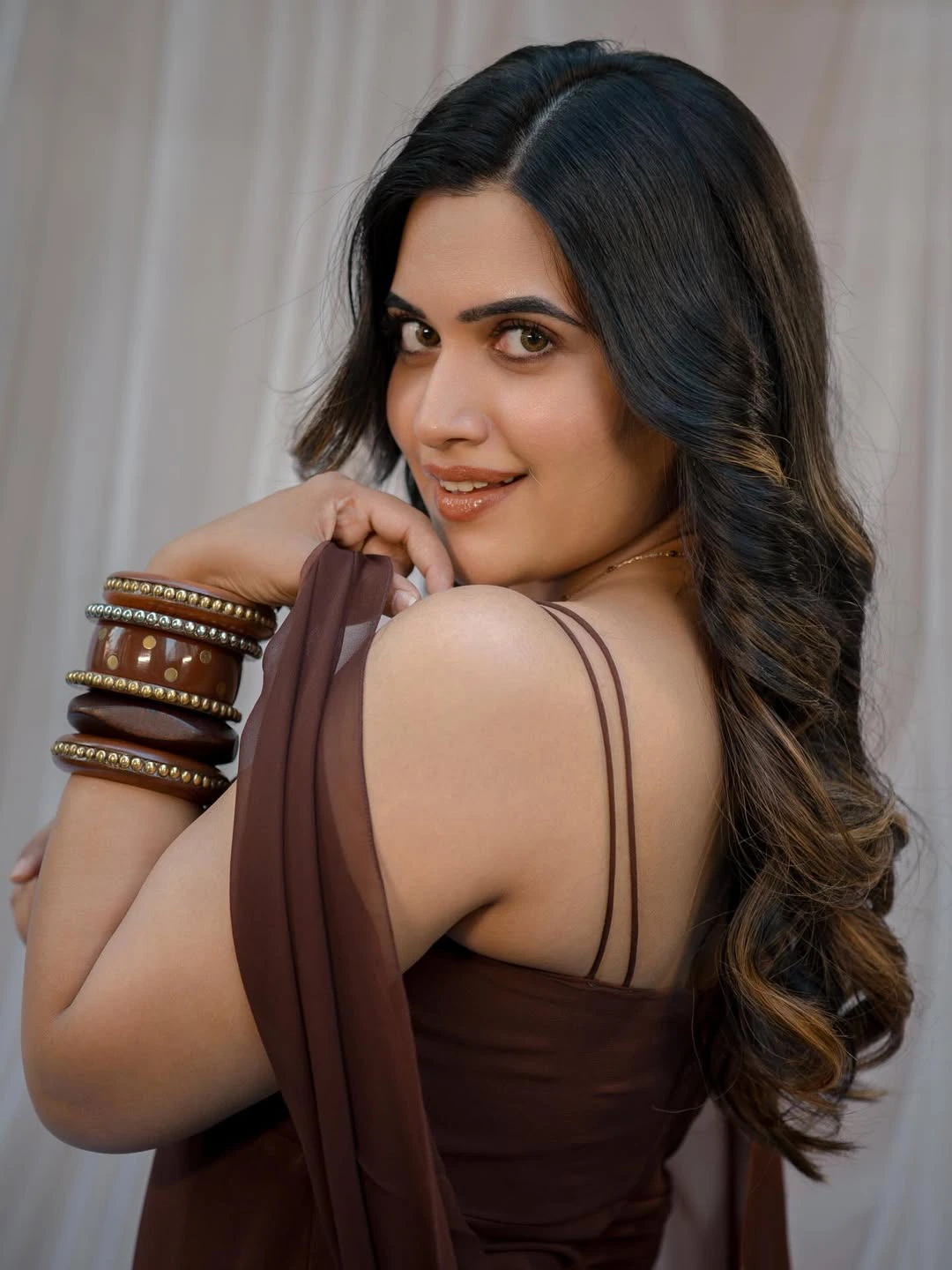 Sravanthi Chokarapu Cute Photos