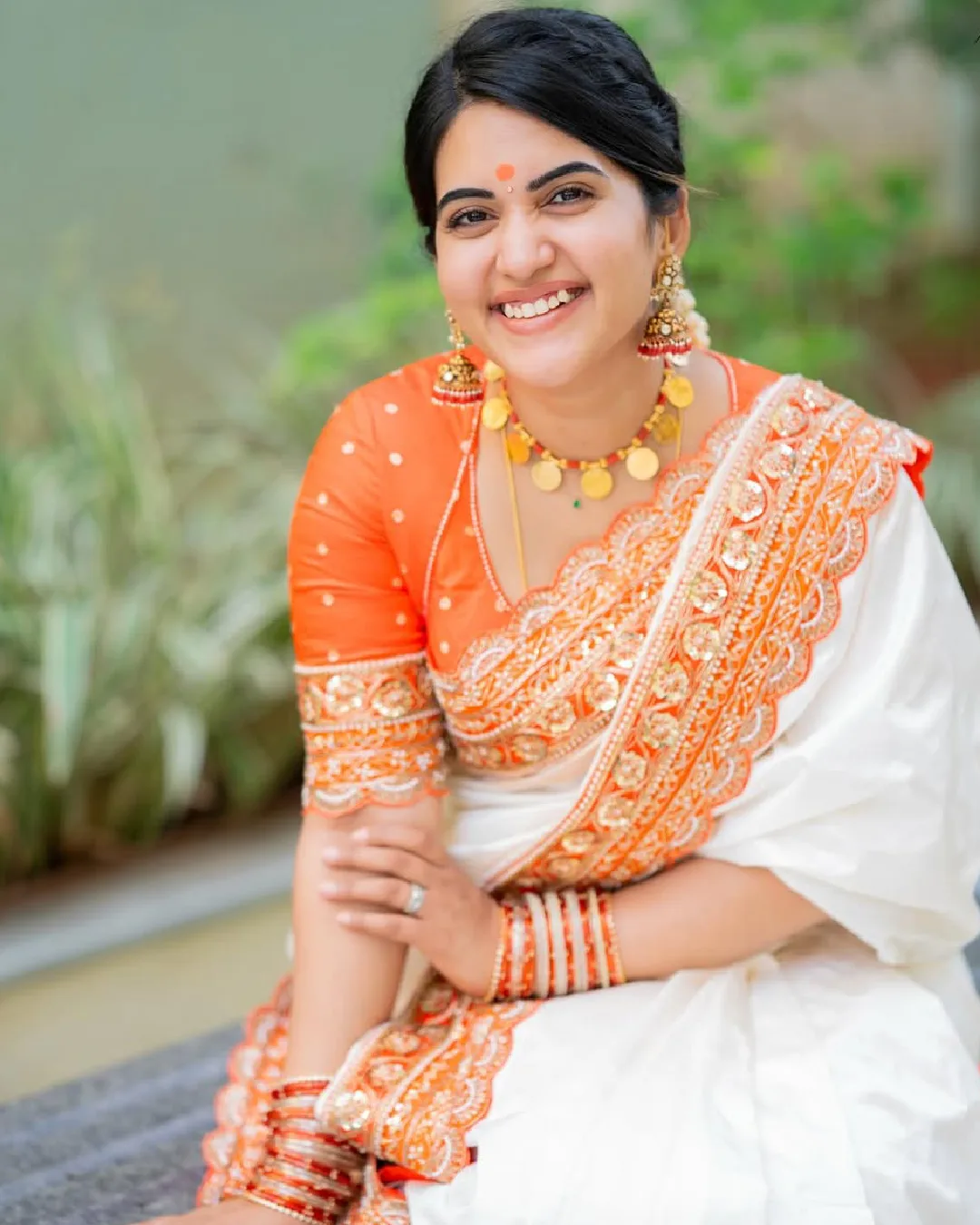 Sravanthi chokkarapu hanuman jayanthi special photos