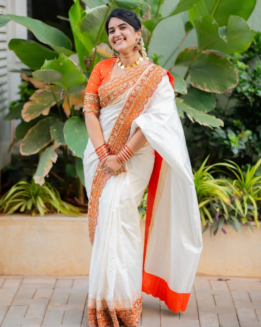 Sravanthi chokkarapu hanuman jayanthi special photos