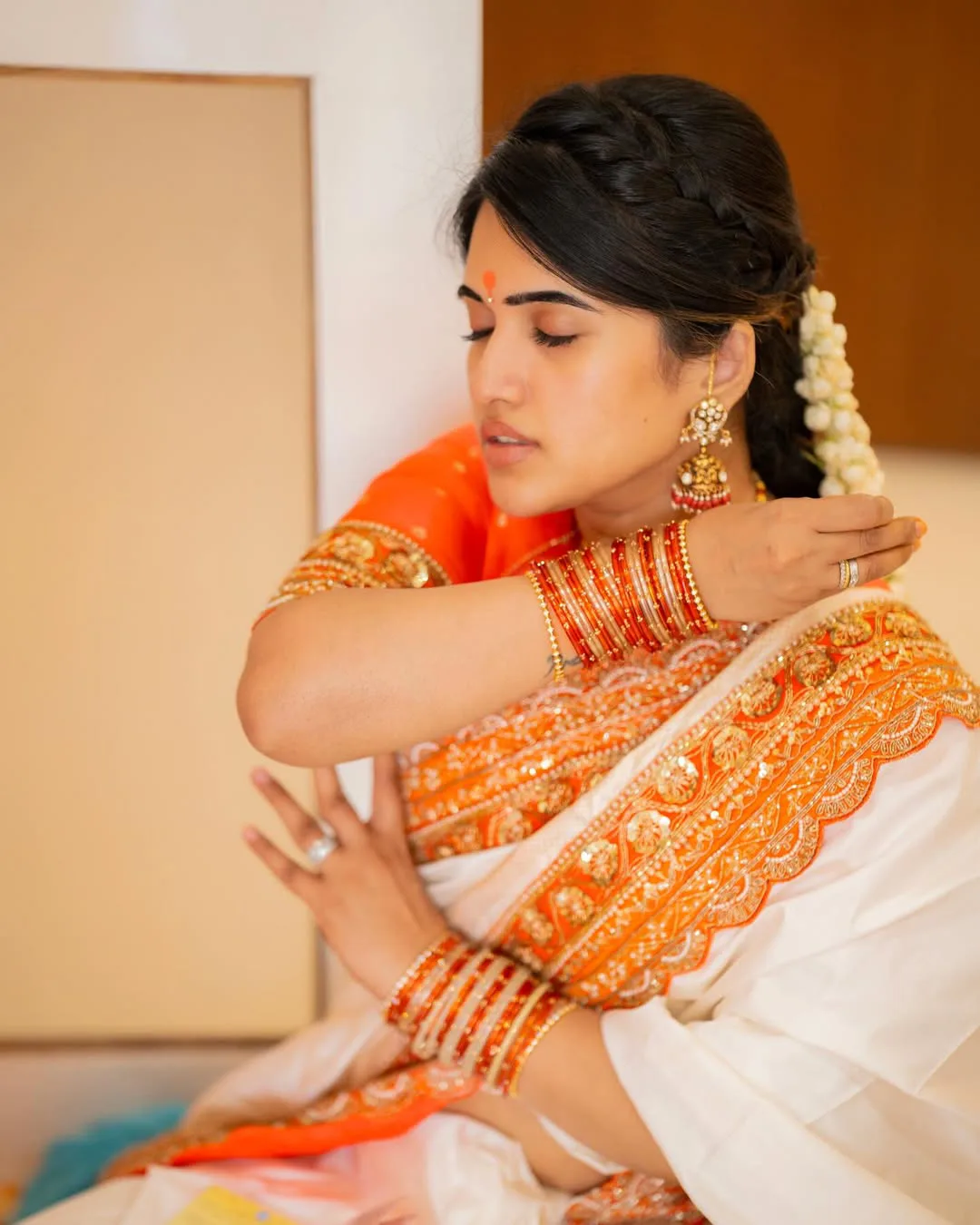 Sravanthi chokkarapu hanuman jayanthi special photos