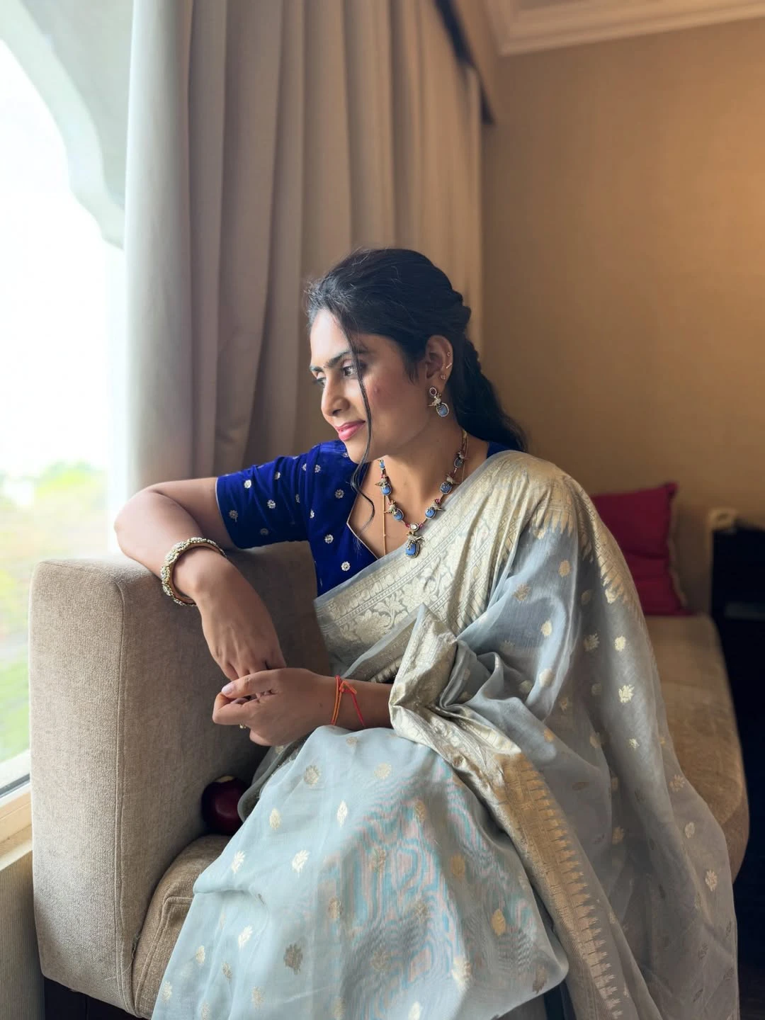 Tejaswini Vygha Cute Photos in Saree