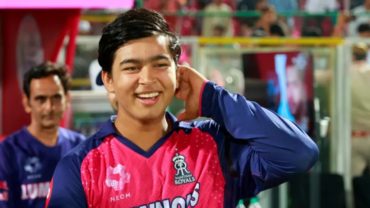 Vaibhav Sooryavanshi : వైభ‌వ్ ఏంది నీ వైభోగం.. ఆ డిమాండ్ ఏంద‌య్యా.. ఫోటోకు 100 రూపాయ‌ల.. వామ్మో..