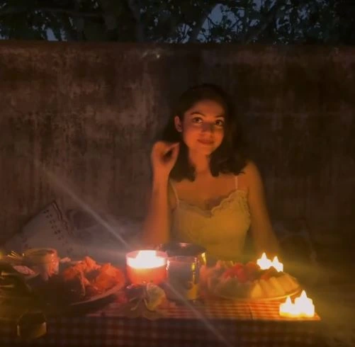 Varsha Bollamma Candle Light Dinner