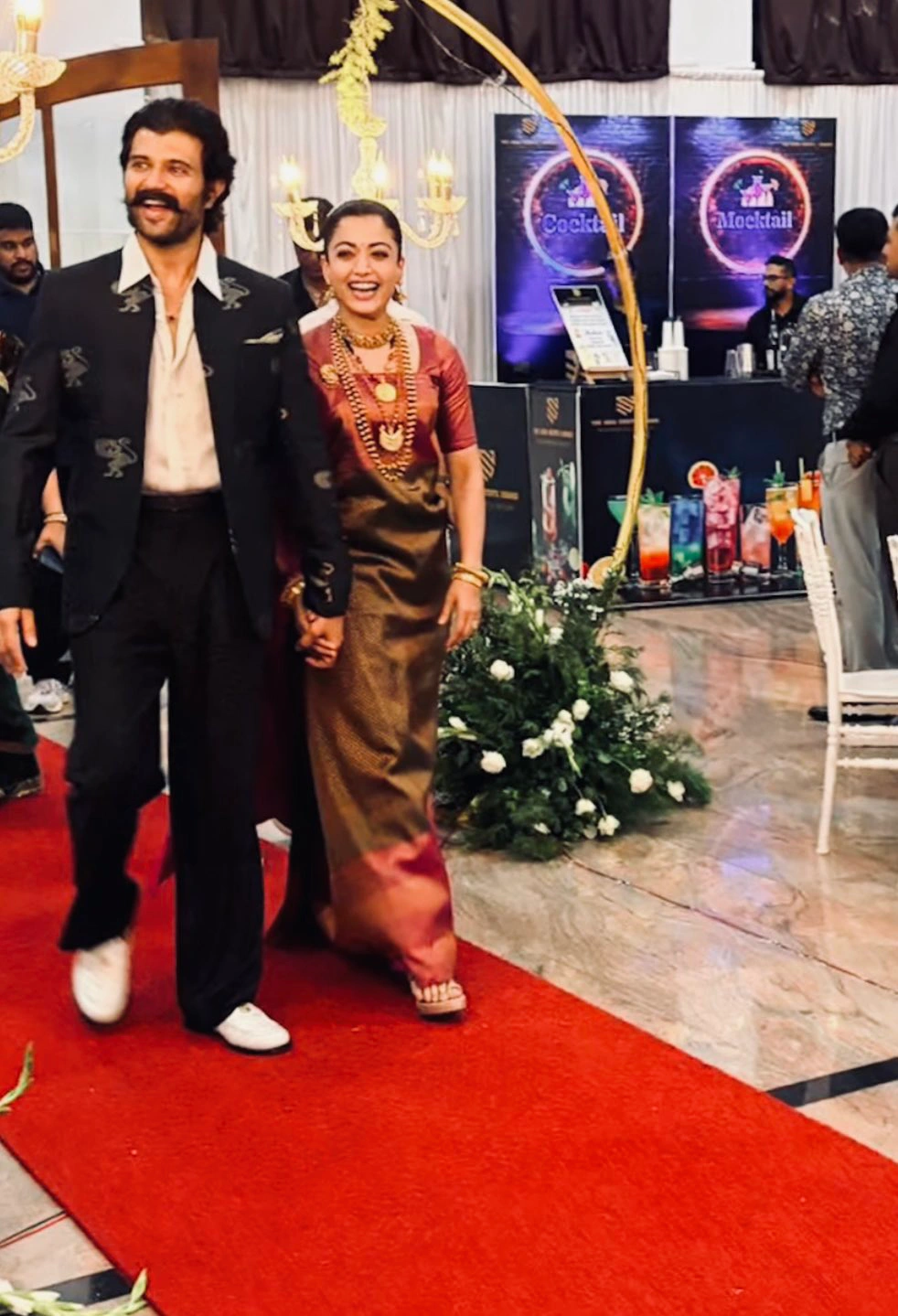 Vijay Deverakonda Rashmika Mandanna Reception in Karnataka