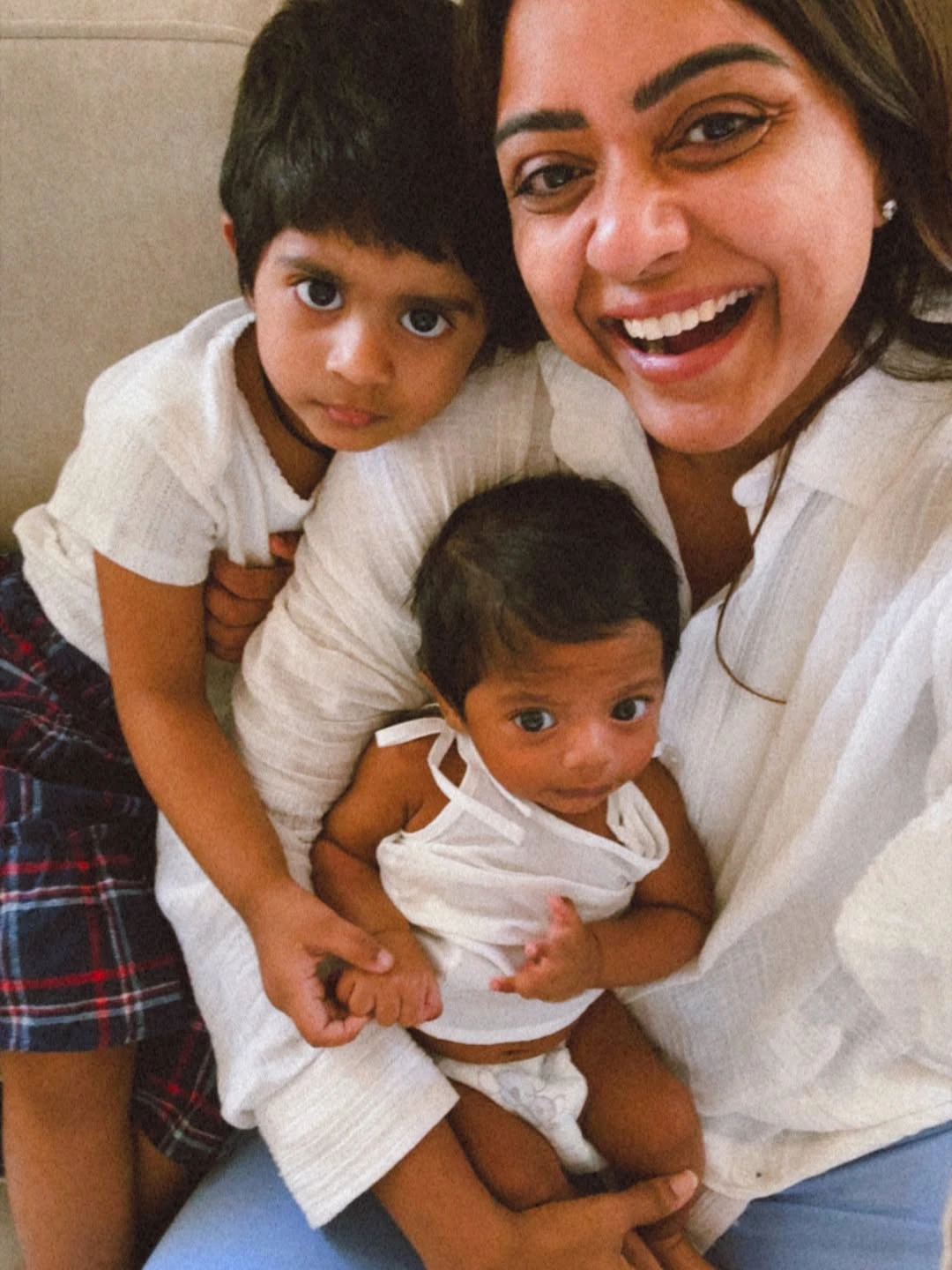 Vithika Sheru Shares Cute Photos with her Sister Children