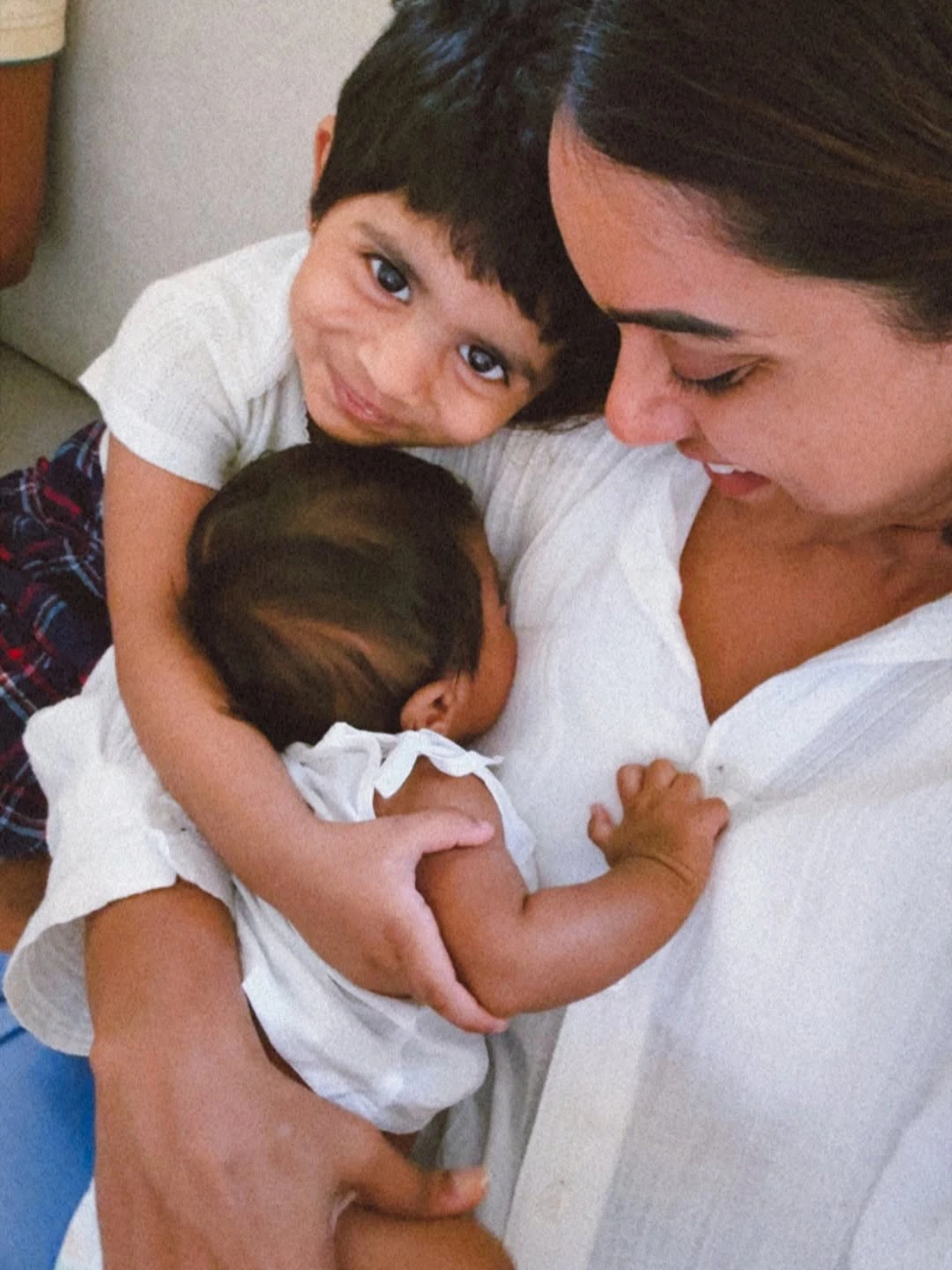 Vithika Sheru Shares Cute Photos with her Sister Children