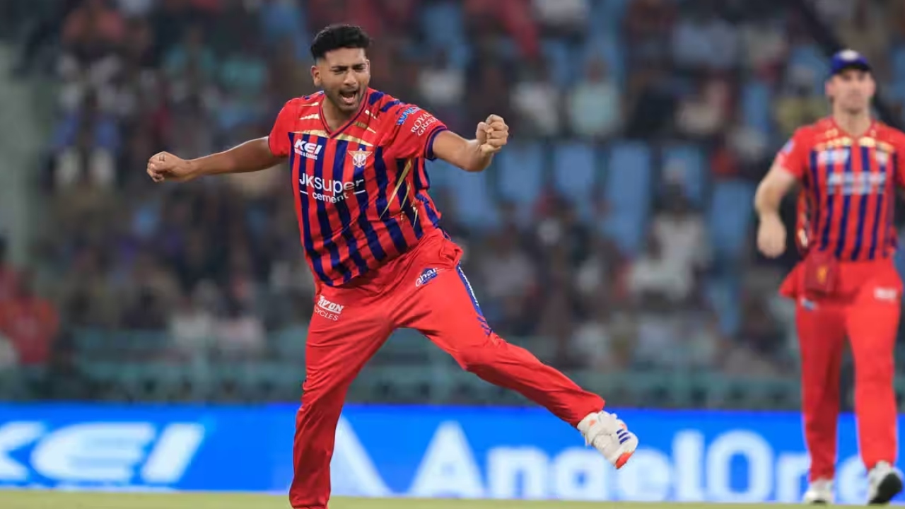 Lucknow Super Giants : ఐపీఎల్ రూల్స్ దెబ్బ కొట్టాయా? ఐదు వికెట్లు తీసిన బౌల‌ర్‌తో సూప‌ర్ ఓవ‌ర్‌ను వేయించ‌ని ల‌క్నో.. షాకింగ్ రీజ‌న్‌