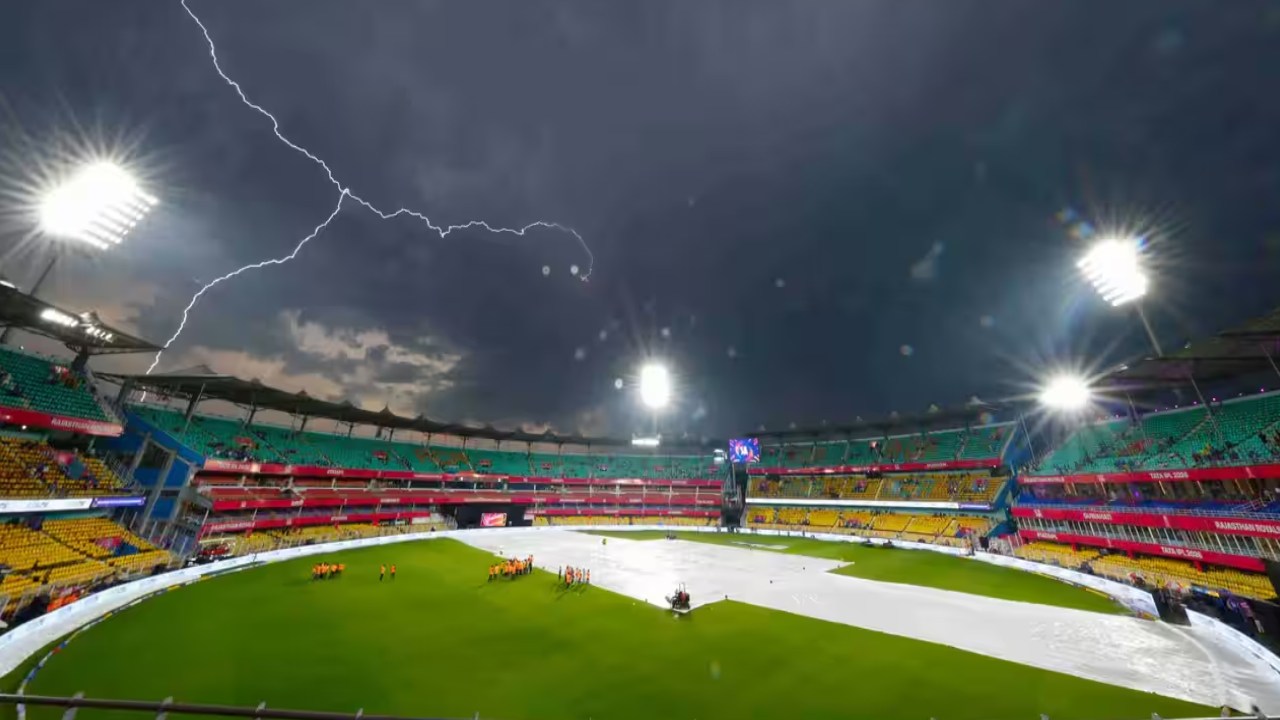 DC vs GT : ఢిల్లీ క్యాపిట్స‌ల్‌ వ‌ర్సెస్ గుజ‌రాత్ టైటాన్స్ మ్యాచ్‌కు వ‌ర్షం ముప్పు?