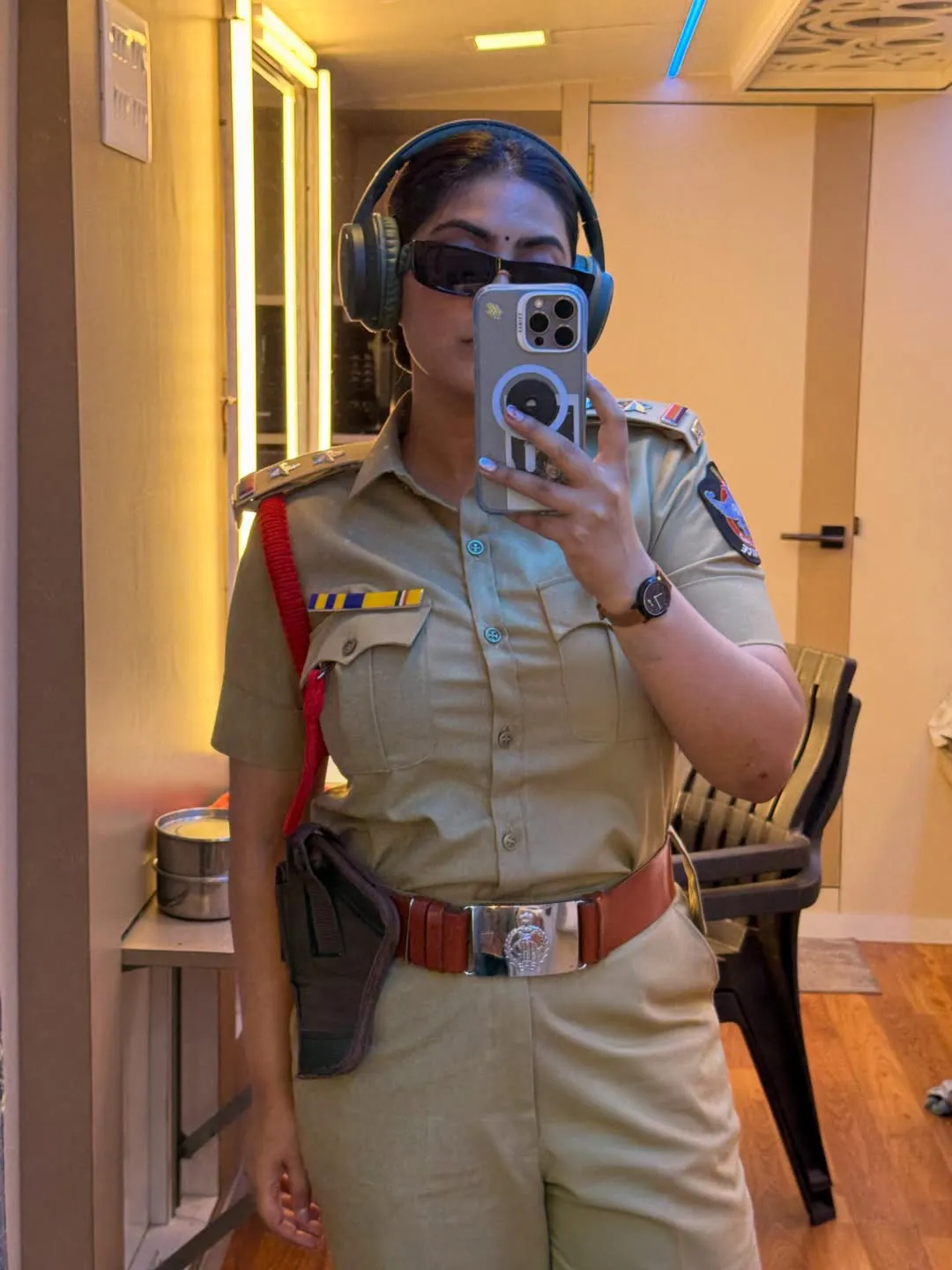 Zayn Marie Khan Shares Dacoit Movie Working Stills