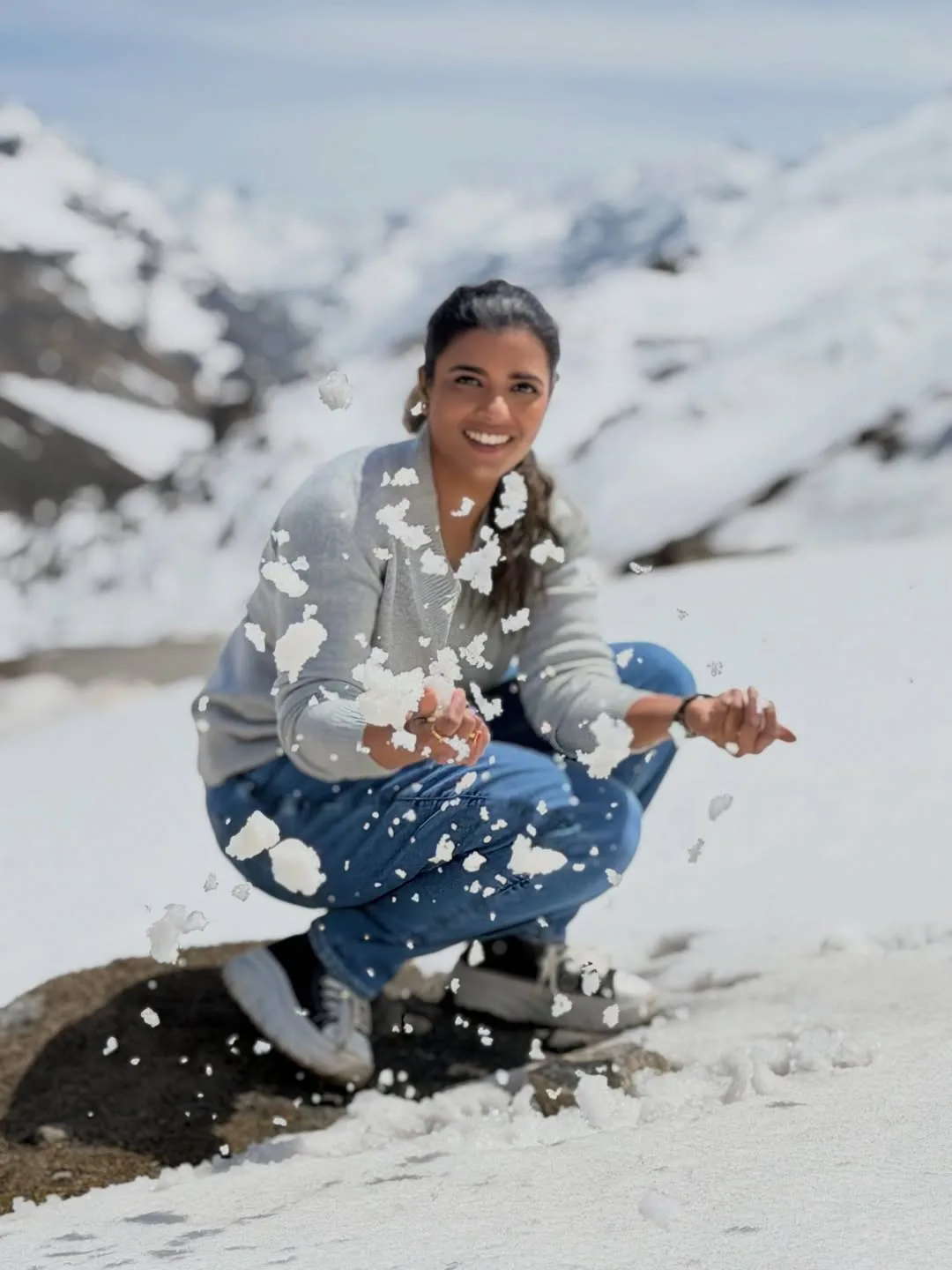 aishwarya rajesh at manali vacation