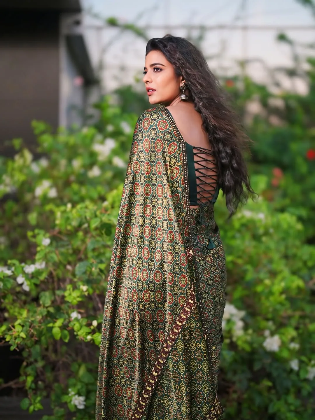 aishwarya rajesh latest photos in saree