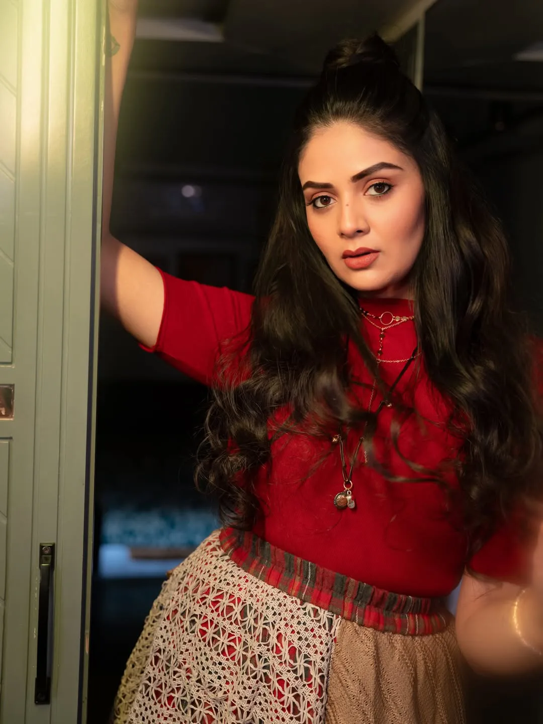 anchor sreemukhi latest photo gallery