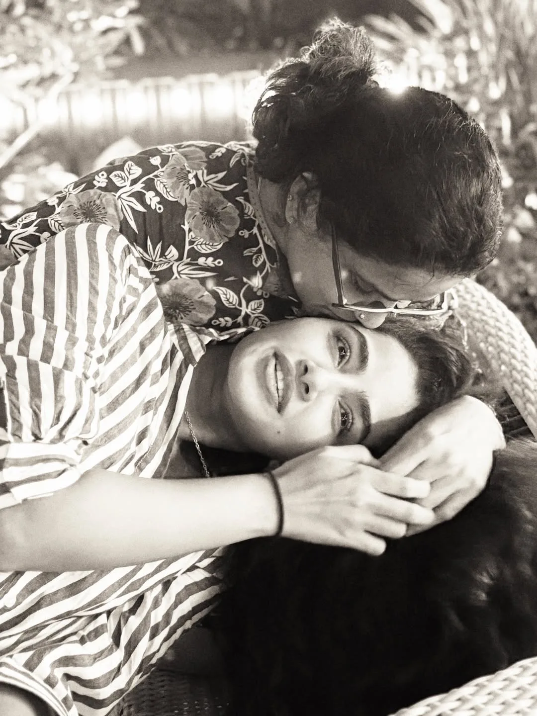 anupama parameswaran mother sunitha parameswaran birthday photos