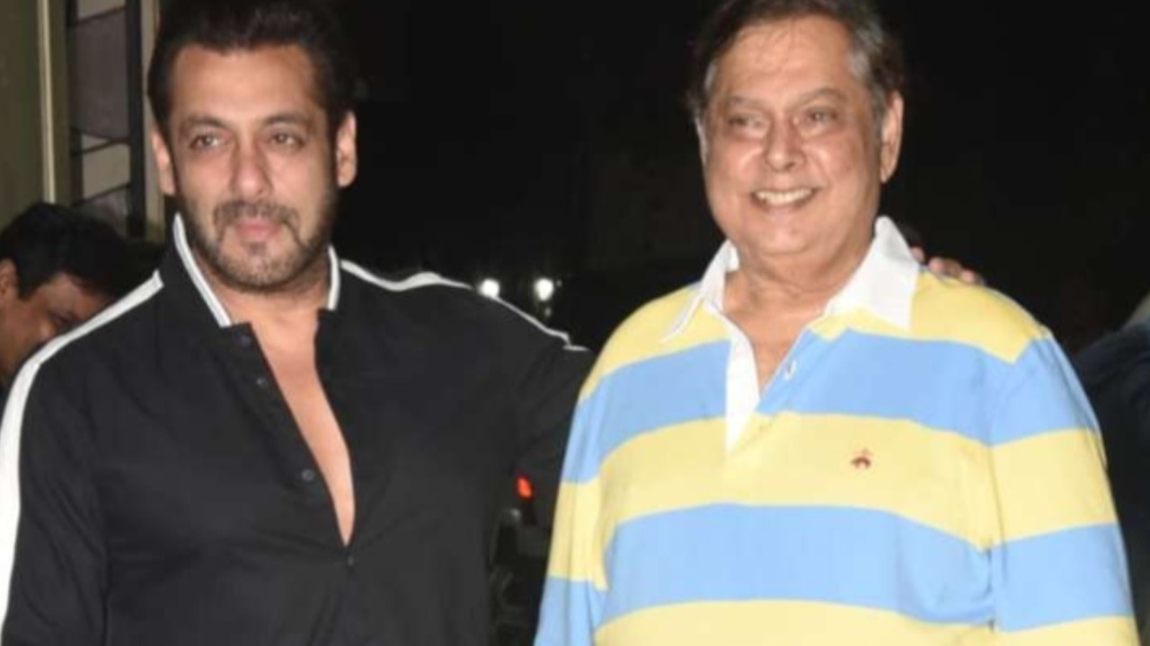 David Dhawan : ఇకపై తండ్రిగానే.. రిటైర్మెంట్ ప్రకటించిన స్టార్ డైరెక్టర్.. మన సినిమాలన్ని కాపీ కొట్టి స్టార్‌డమ్..