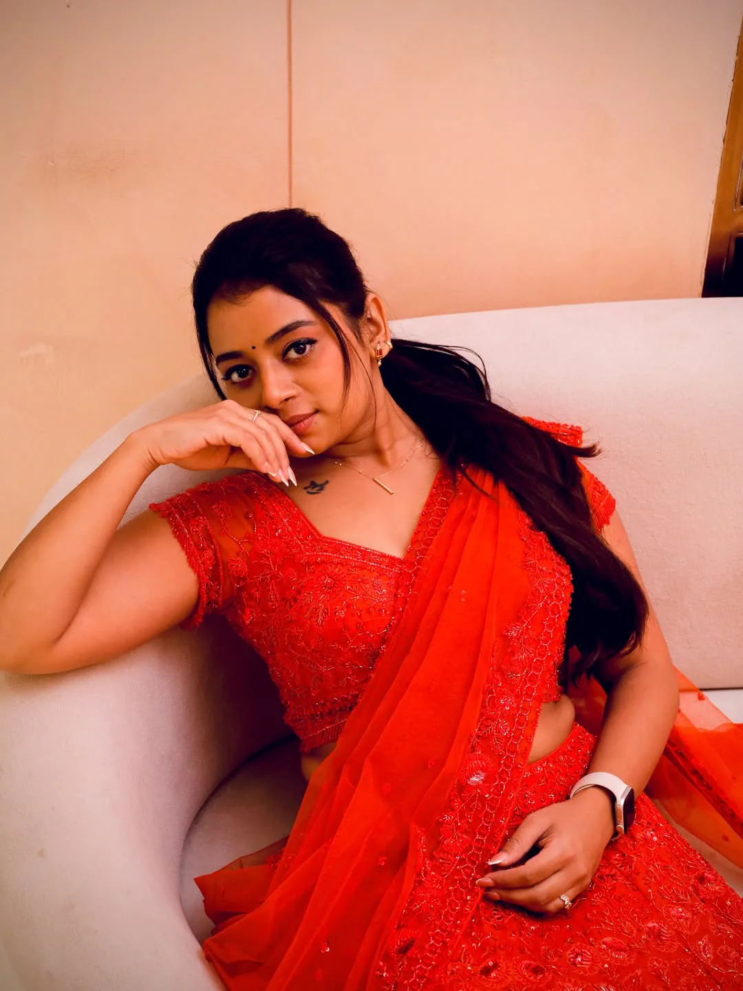 dhee dancer nainika anasuru stunning looks in red color dress