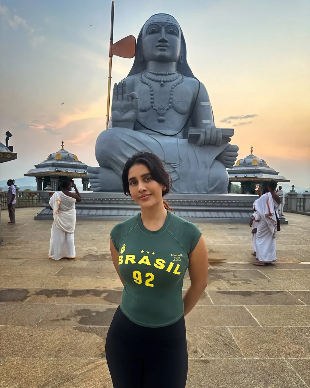 iSmart beauty Nabha Natesh visited her native place Sringeri with parents