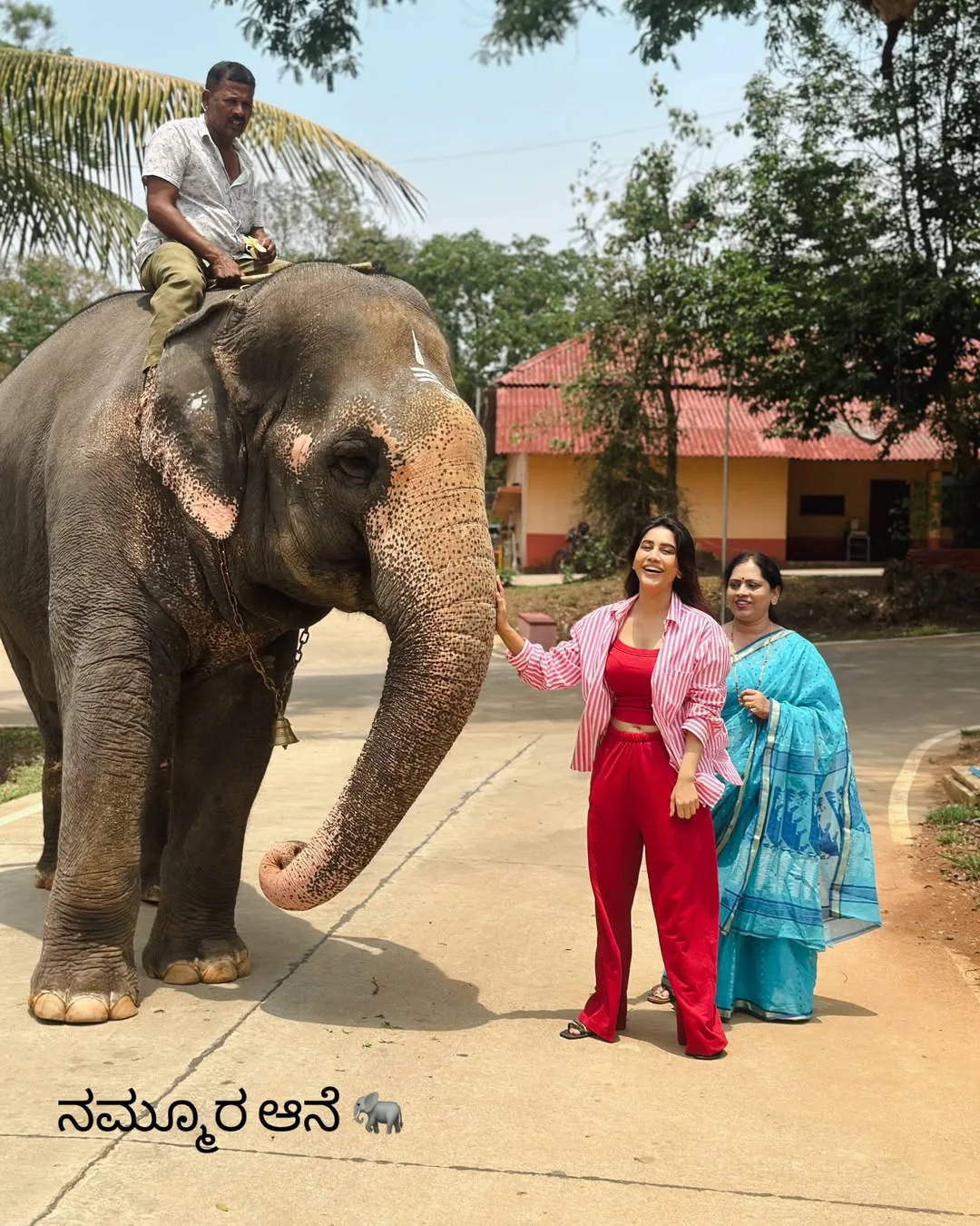 iSmart beauty Nabha Natesh visited her native place Sringeri with parents
