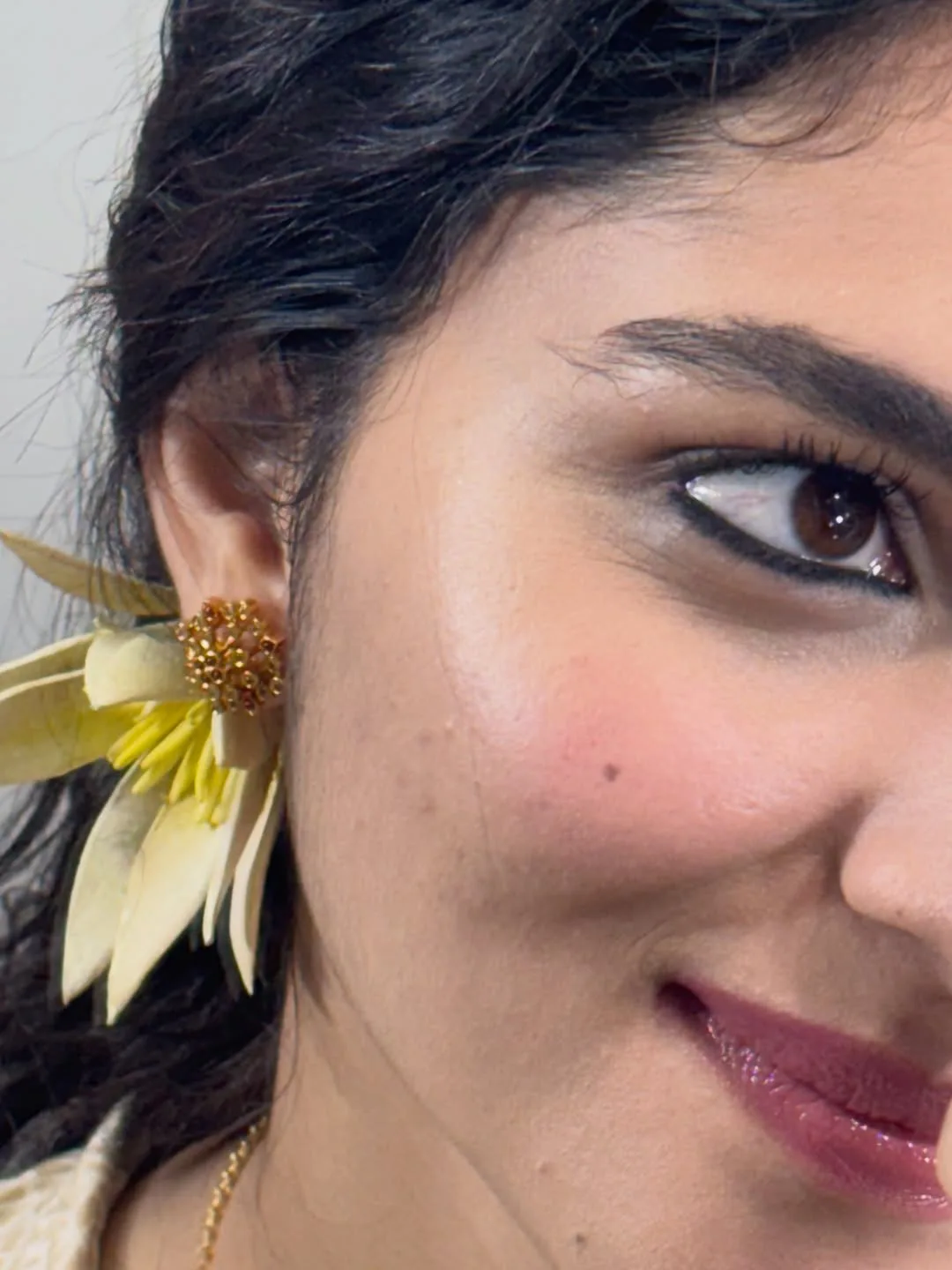 kayadu lohar shared pallichattambi movie working stills