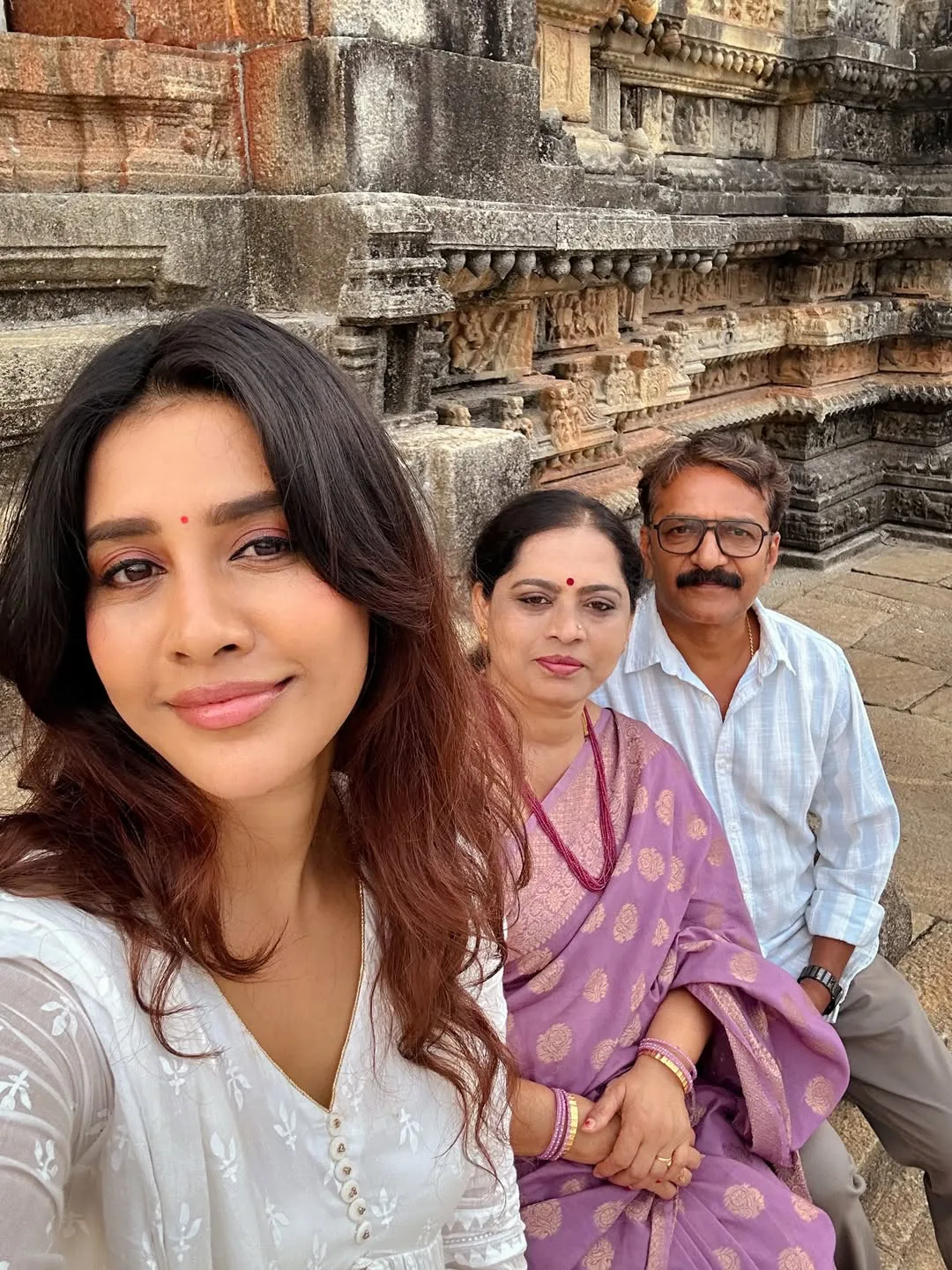 nabha natesh at shringeri Vidyashankara Temple