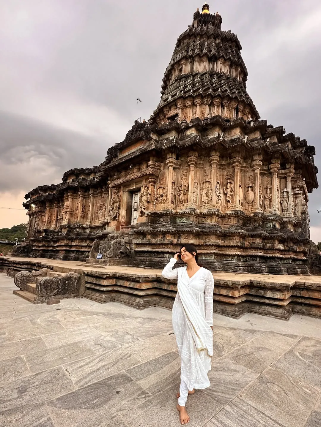 nabha natesh at shringeri Vidyashankara Temple