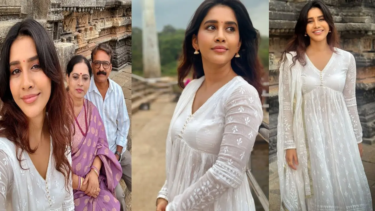 nabha natesh at shringeri Vidyashankara Temple