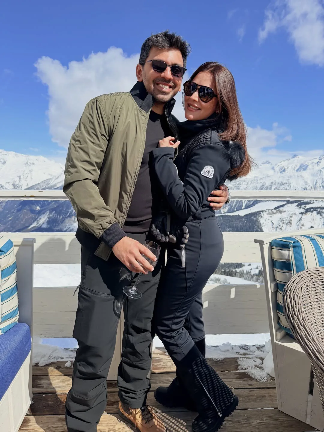 nidhi agarwal latest vacation with family photos