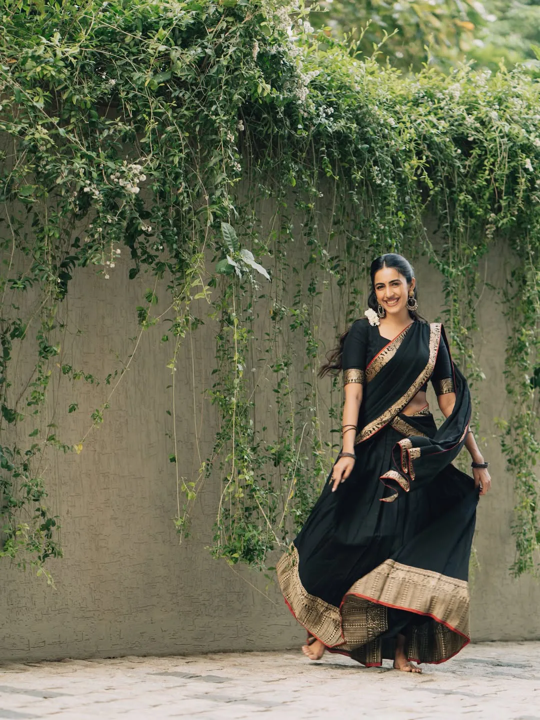 niharika konidela latest photos in black dress