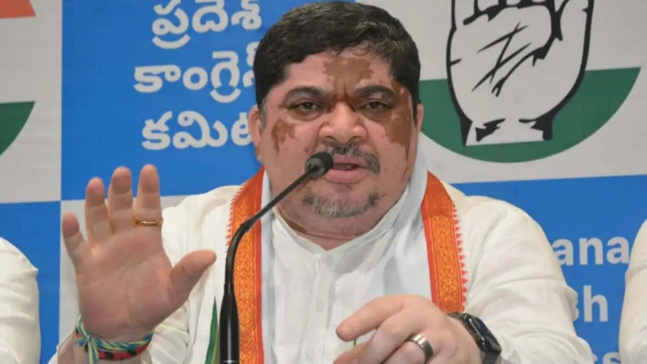 Ponnam Prabhakar : AP సీఎం చంద్రబాబుకి పొన్నం ప్రభాకర్ బహిరంగ లేఖ.. మీ మిత్రపక్షాల్ని కంట్రోల్ చేయండి అంటూ