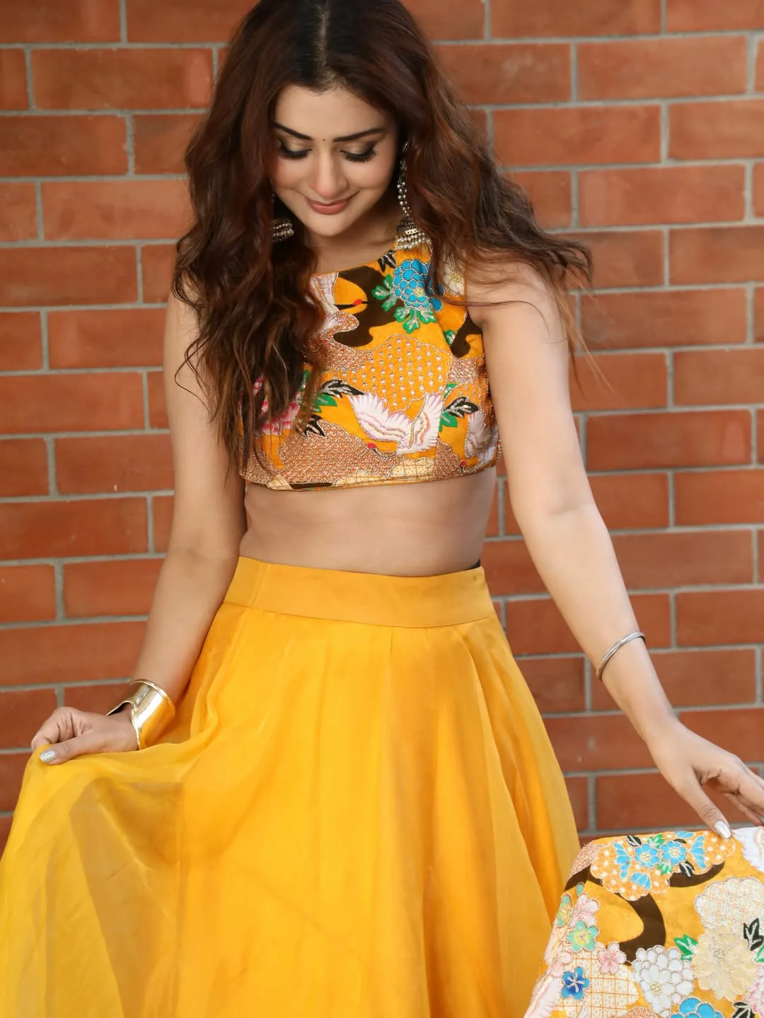 pragya jaiswal latest photo gallery