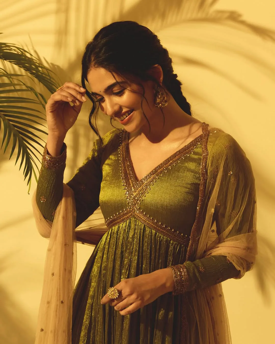 premalu fame mamitha baiju stunning looks