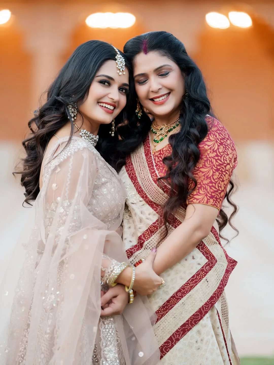 priyanka jain shared special photos with her mother