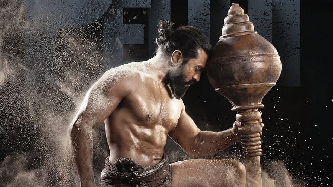 Peddi: రామ్ చరణ్ మాట ఒకటి.. పోస్టర్ చెప్పేది ఇంకొకటా.. ‘పెద్ది’పై ఏదో ఒక క్లారిటీ ఇవ్వండయ్యా!