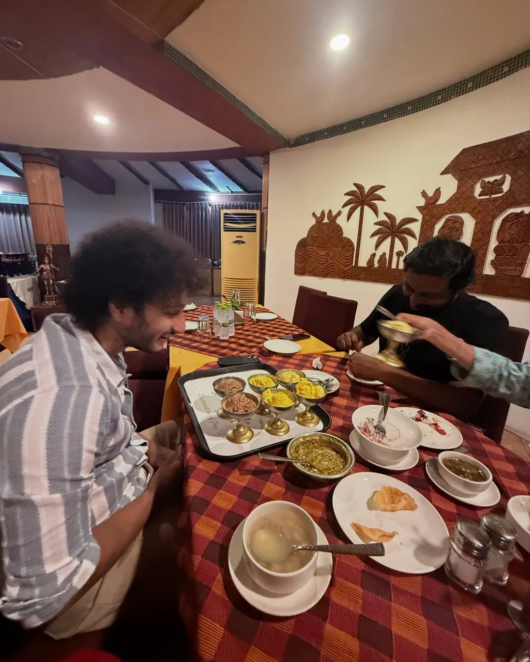 rasha thadani photos with family and friends