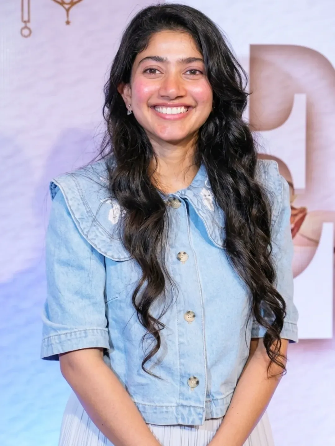 sai pallavi at ek din movie preview show in mumbai