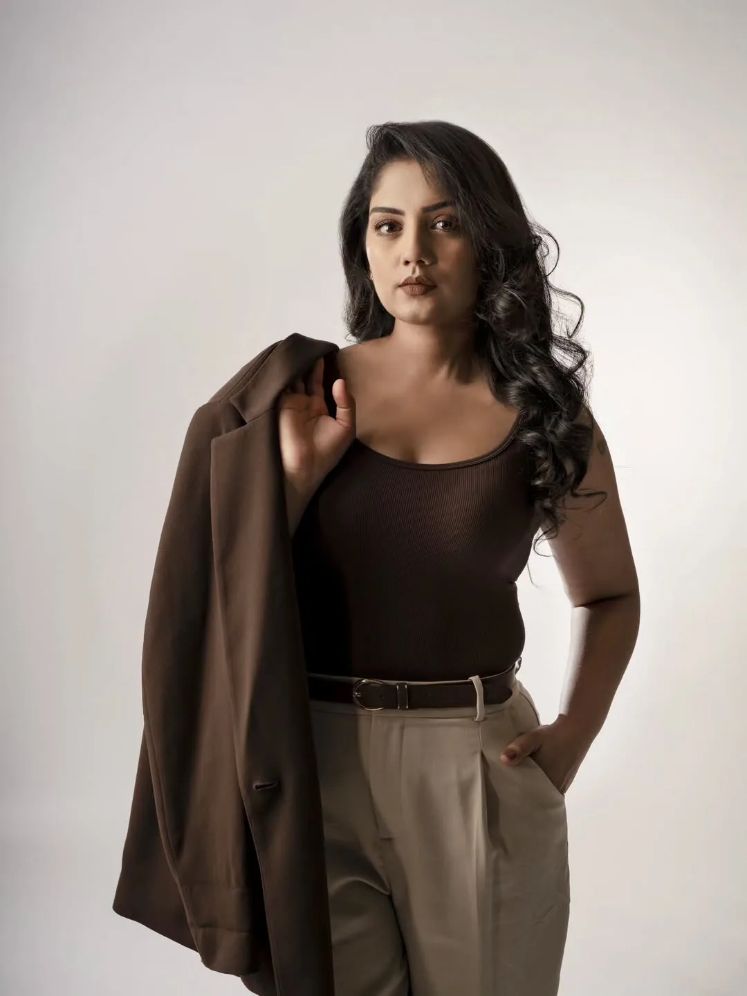 serial actress karuna bhushan latest photos