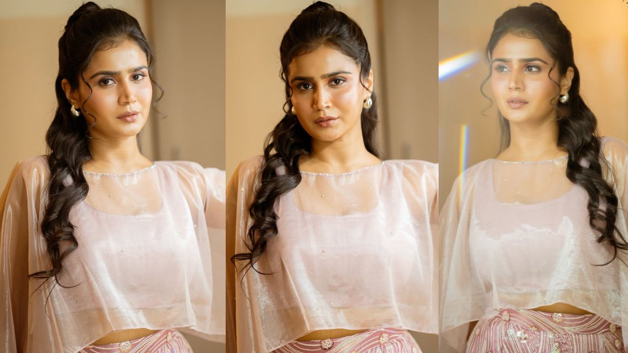 Kavya Sri: కావ్య శ్రీ స్టన్నింగ్ ఫోటో షూట్.. గ్లామర్ హీట్ పెంచుతున్న సీరియల్ నటి