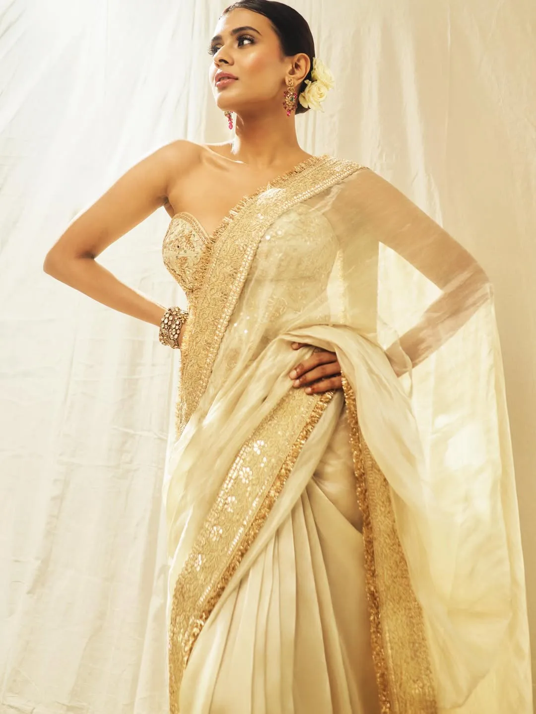 south beauty hebah patel latest photo gallery