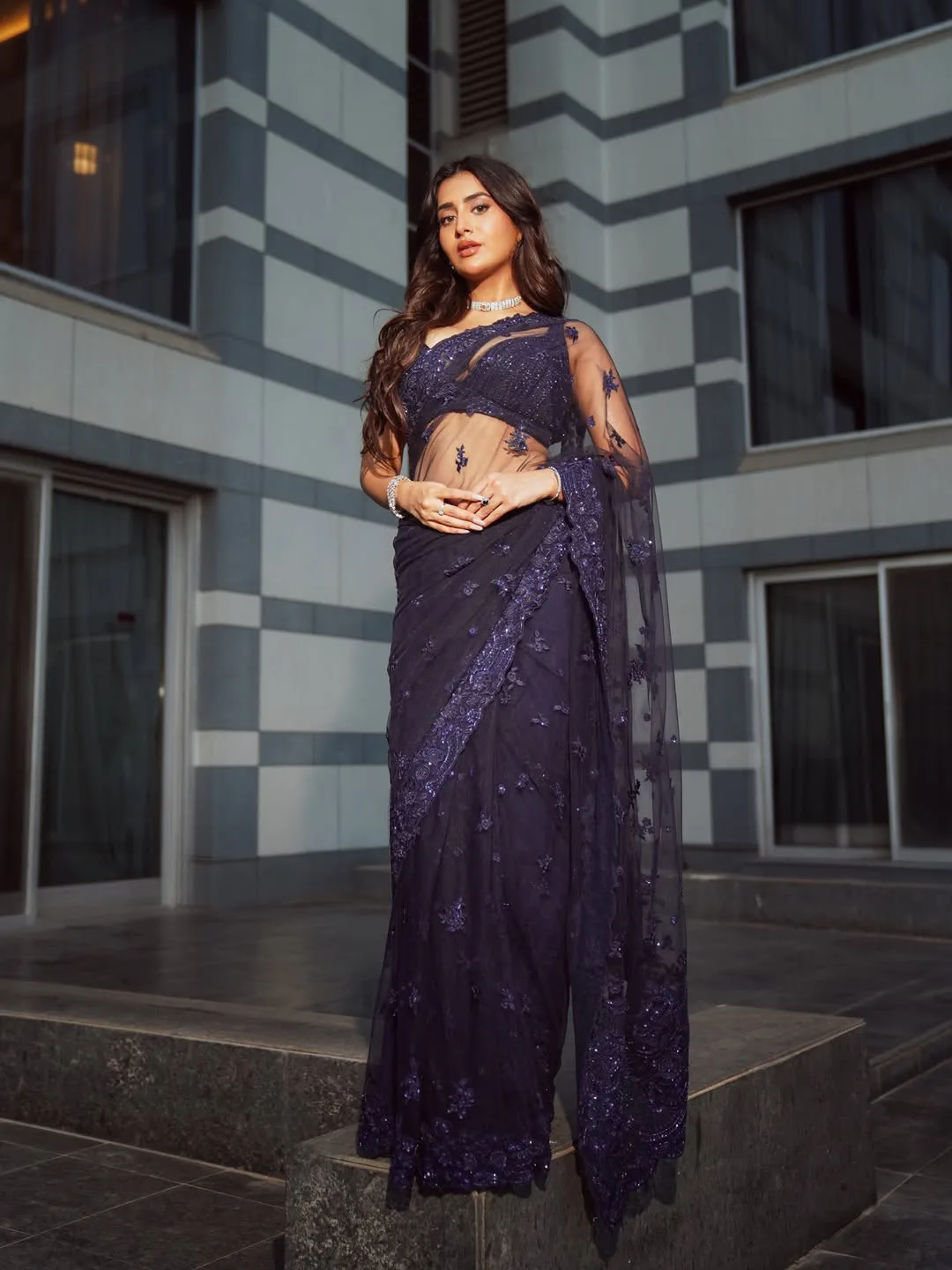 south heroine rashi singh latest photos viral on social media