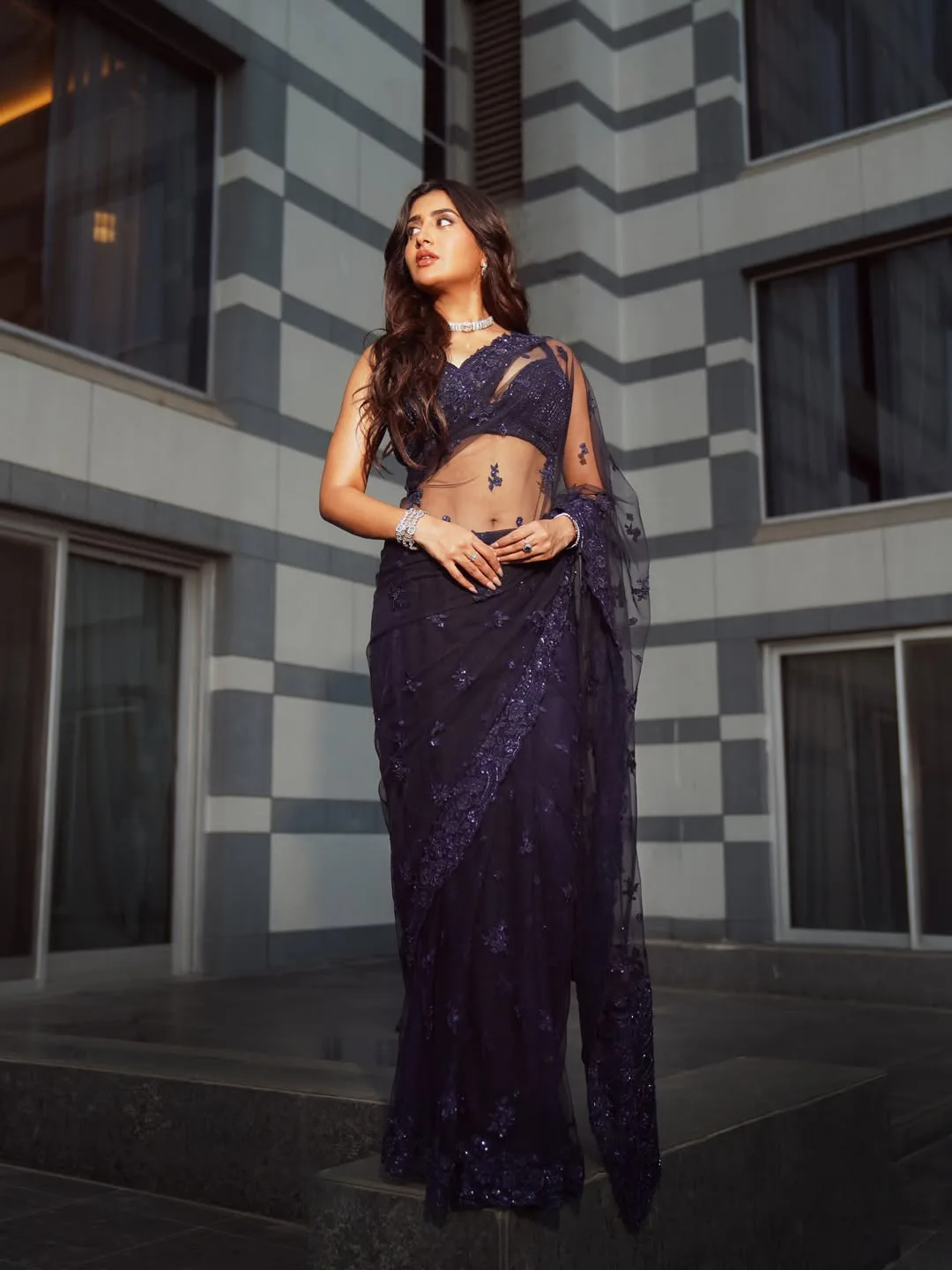 south heroine rashi singh latest photos viral on social media