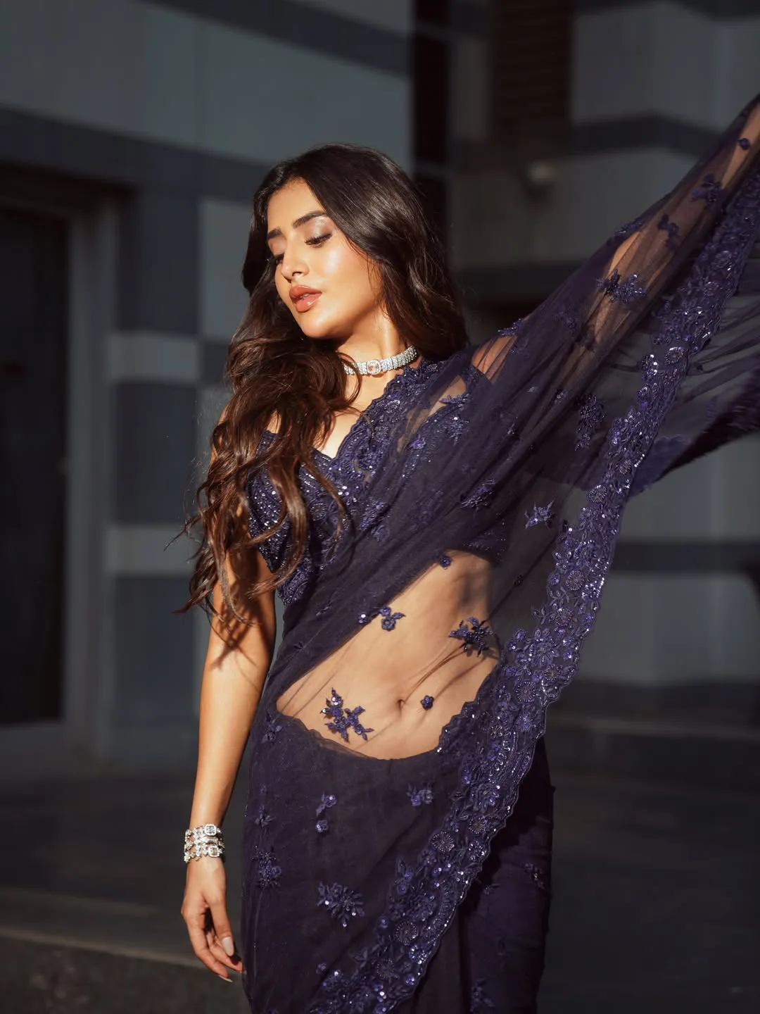 south heroine rashi singh latest photos viral on social media