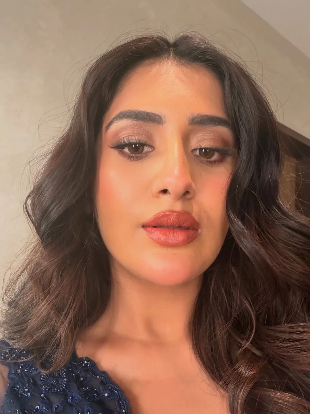 south heroine rashi singh latest photos viral on social media