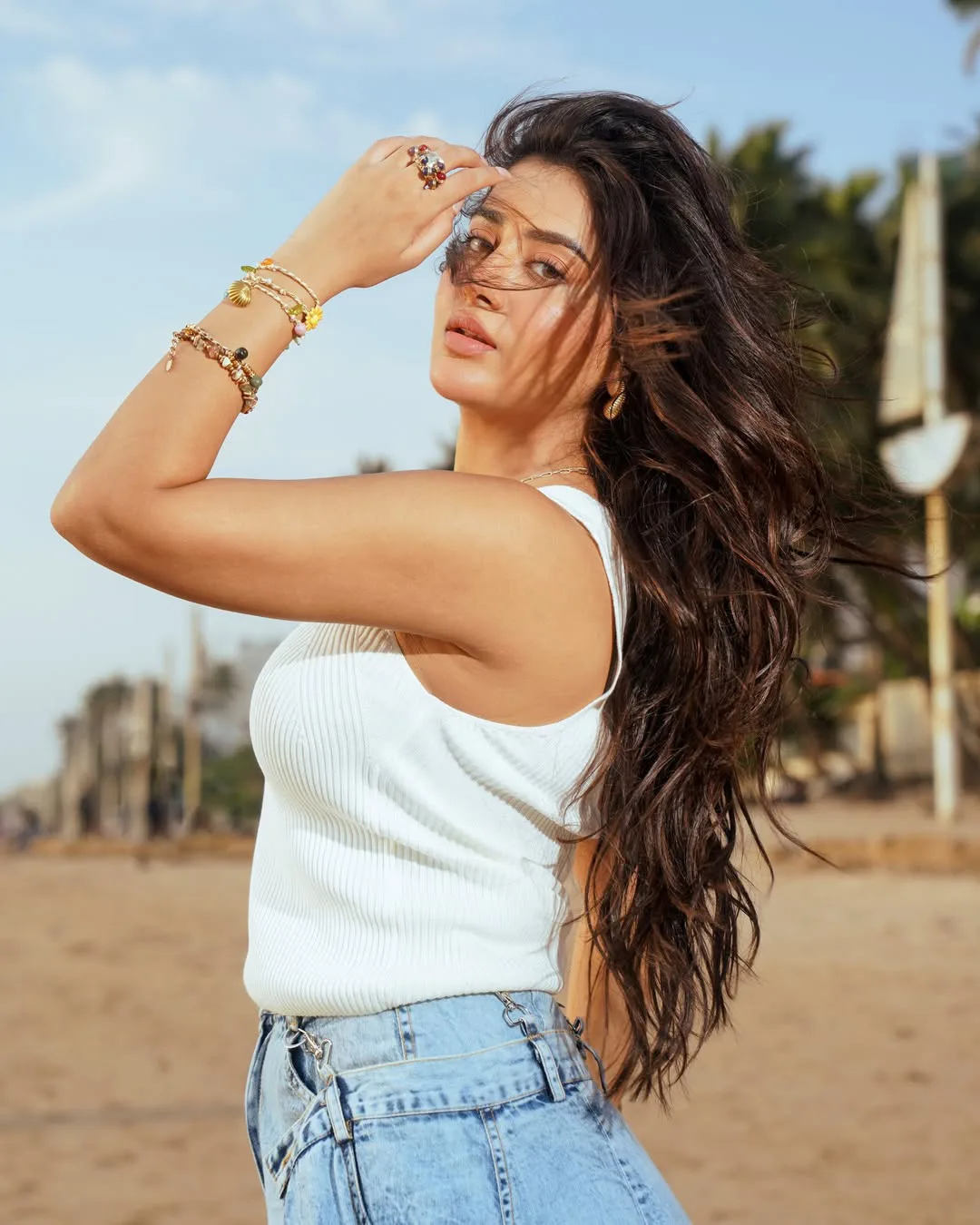 tollywood beauty rashi singh stunning looks