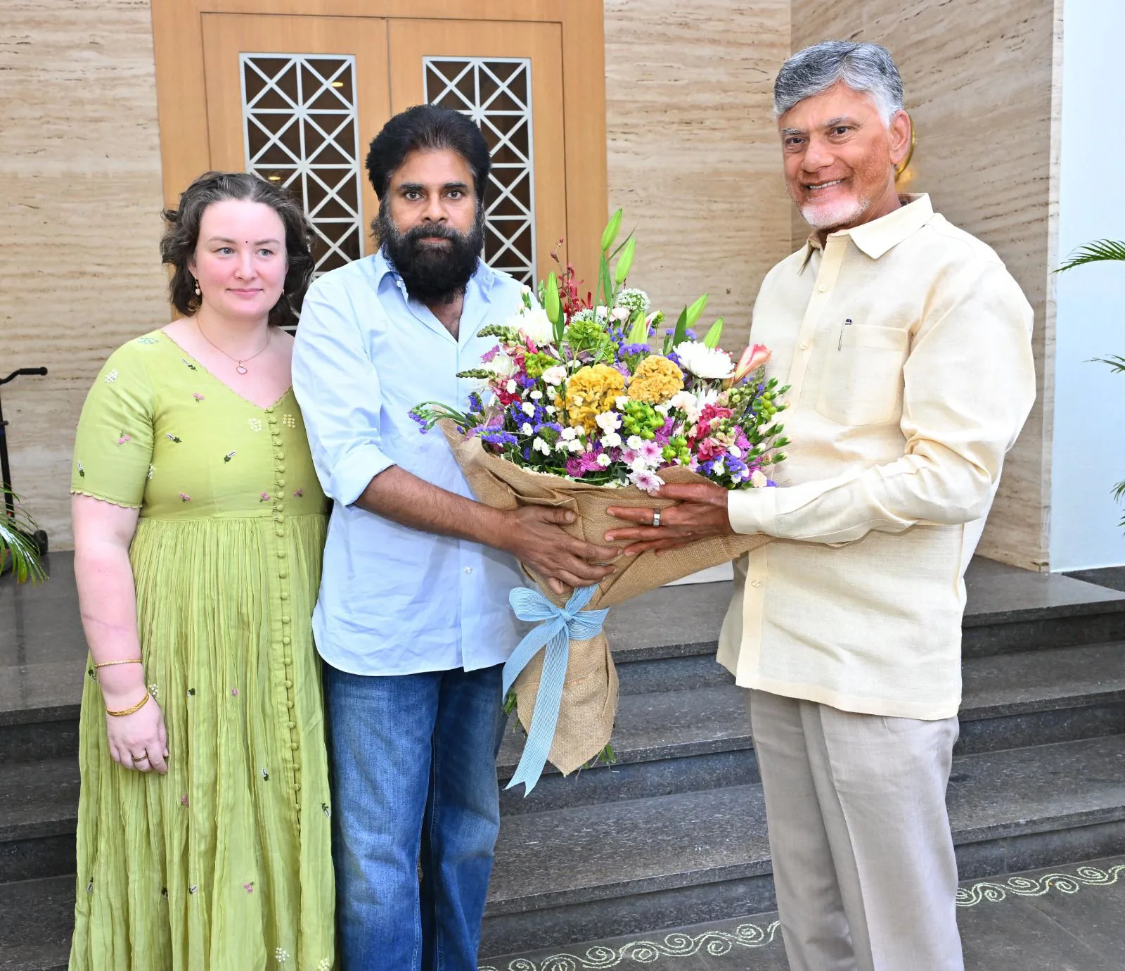 AP CM Chandrababu visits Pawan Kalyan residence in Hyderabad