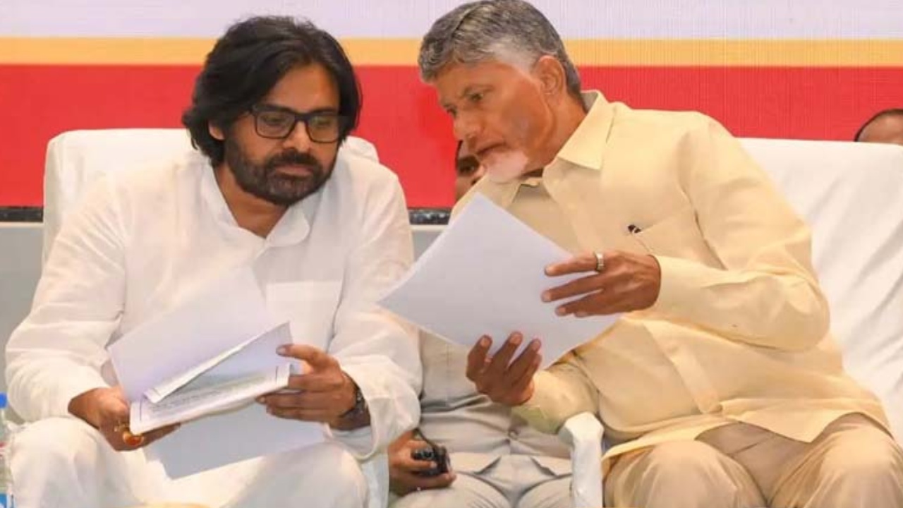 AP Government : ఏపీ సర్కార్ కీలక నిర్ణయం.. ఇకపై వారందరికీ ఉచిత విద్యుత్.. దరఖాస్తుకు కావాల్సిన పత్రాలివే..