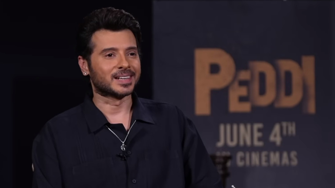 Divyendu Sharma: ‘పెద్ది’ ఒక గొప్ప కథ.. ఆయన కోసం ఏదైనా చేయాలనుకున్నా.. దివ్యేందు శర్మ ఆసక్తికర కామెంట్స్