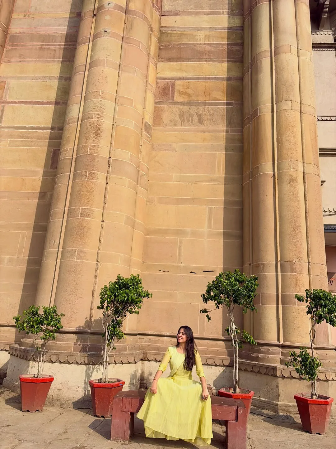 Actress Preethi Asrani at Kashi Visweswara Temple