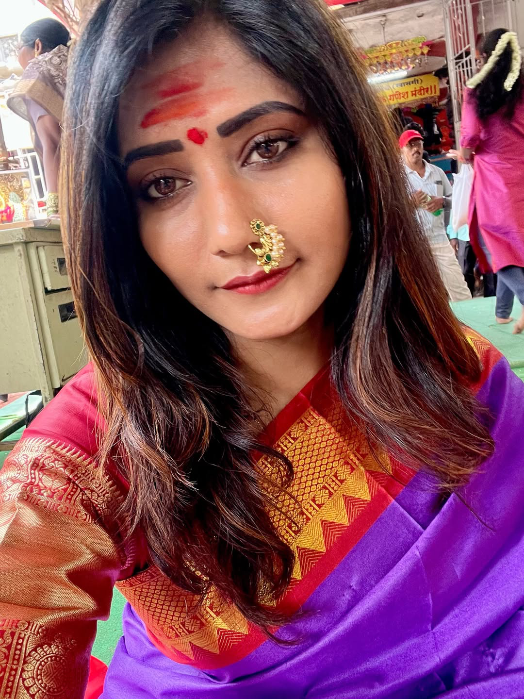 Actress Vasanthi krishnan at Kolhapur Mahalakshmi temple