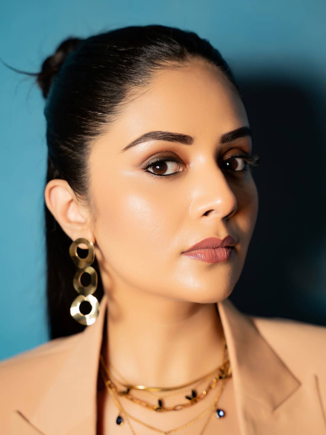 Anchor Sreemukhi Latest photos