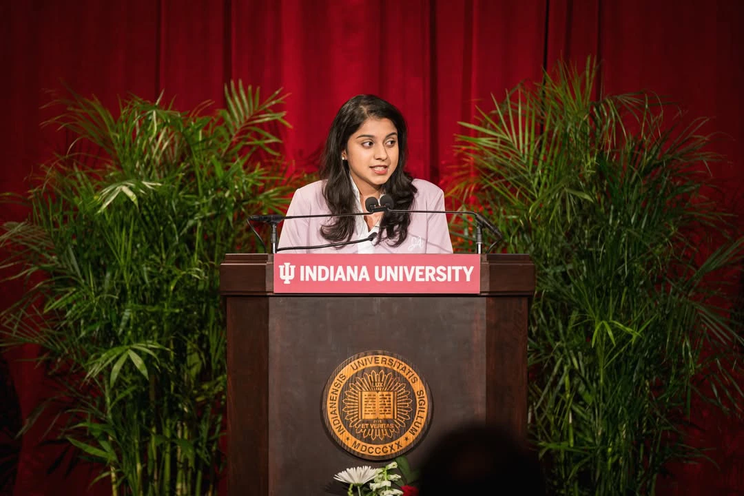 Roja Daughter Anshu Selvamani Completed Graduation
