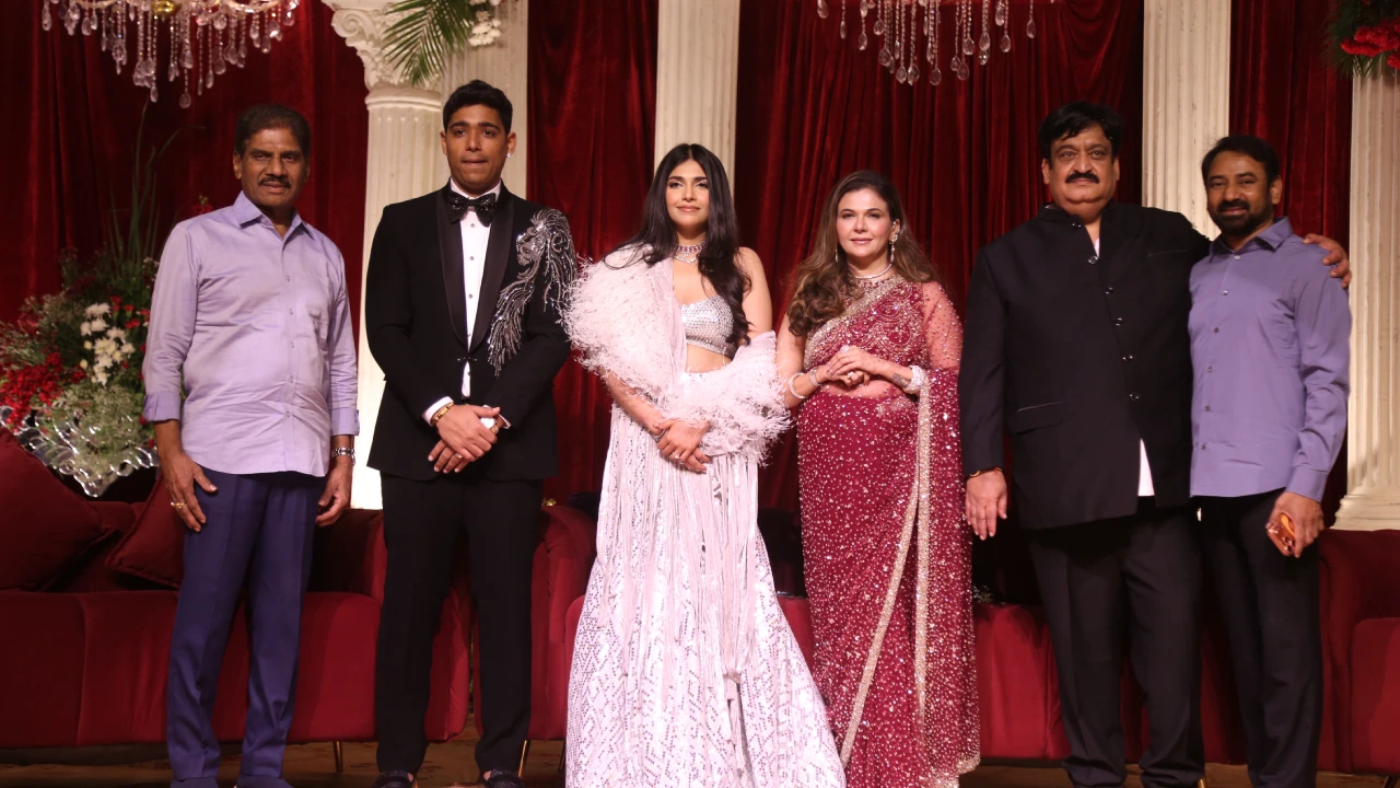 Asian Suniel Narang Daughter Reception